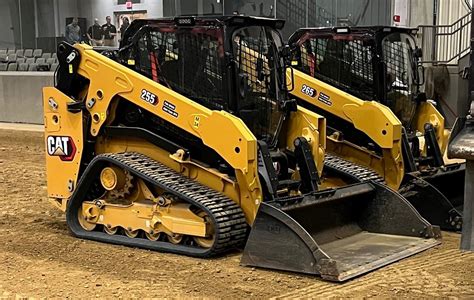 new cat 265 skid steer